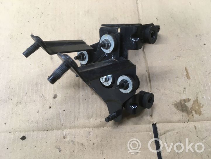 Infiniti Q50 Support bolc ABS 