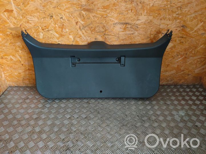 Opel Astra H Tailgate/boot cover trim set 