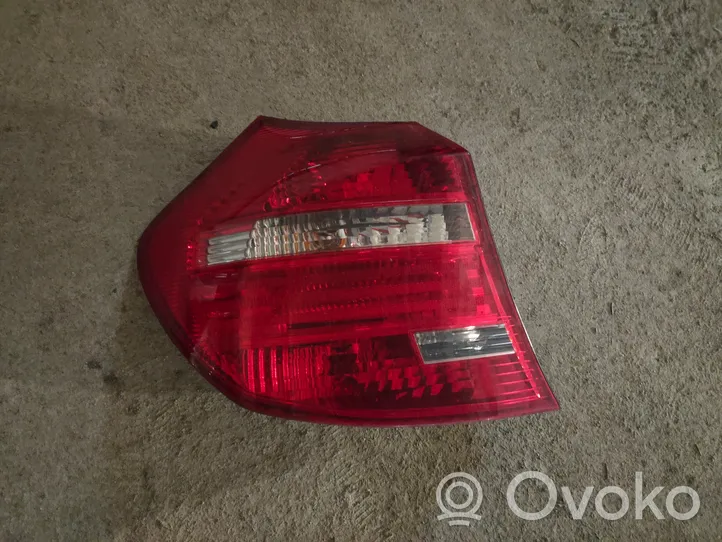 BMW 1 E81 E87 Lampa tylna 