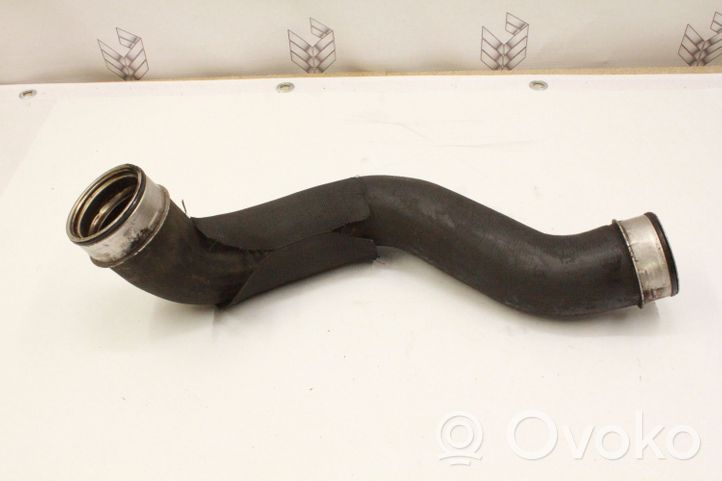 Mercedes-Benz CLS C219 Intercooler hose/pipe A2115282482