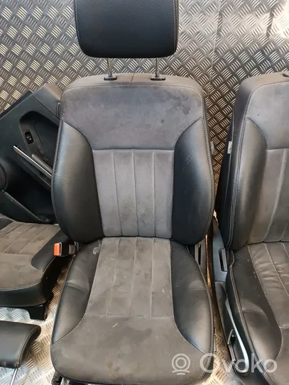 Mercedes-Benz ML W164 Kit intérieur 