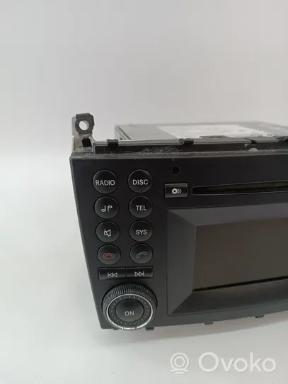 Mercedes-Benz CLC CL203 Unità principale autoradio/CD/DVD/GPS A2039000100