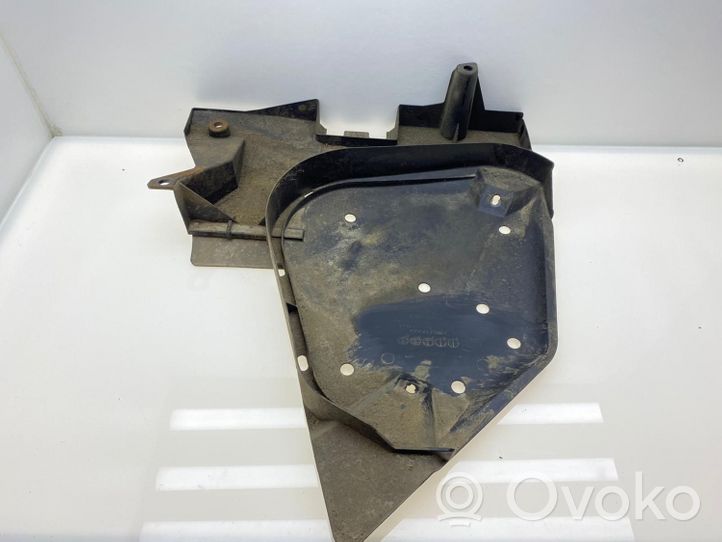 Subaru Legacy Polttoainesäiliön pohjapanssari 42045AG020