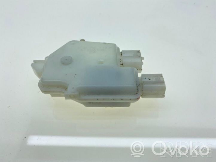 Subaru Legacy Motorino serratura porta anteriore 61100AG00A