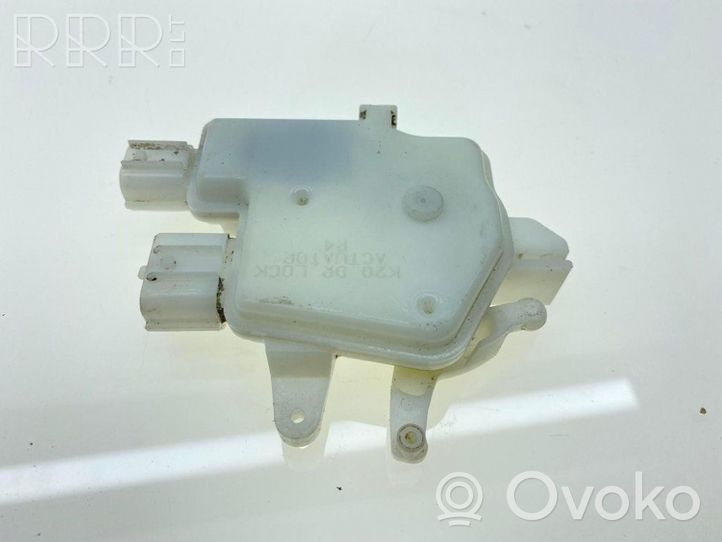 Subaru Outback Moteur de verrouillage porte avant 61100AG00A