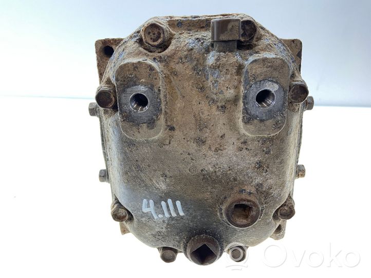 Subaru Impreza II Mechanizm różnicowy tylny / Dyferencjał 27011AA343