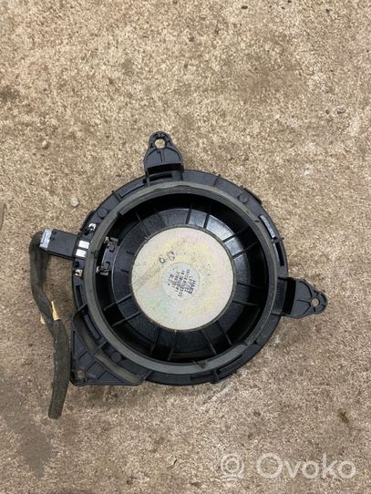 Volvo XC70 Front door speaker 9472004