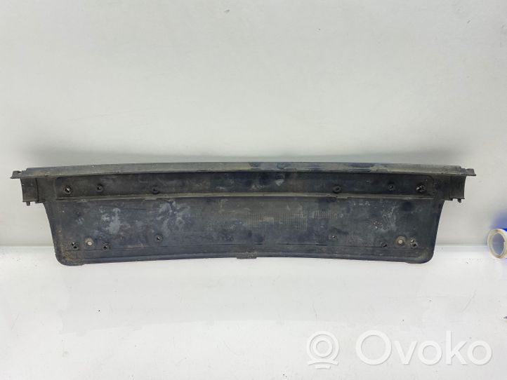 BMW 3 E46 Cornice porta targa 51117030592