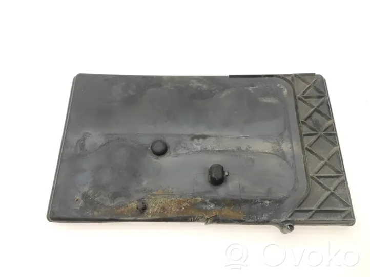 Toyota RAV 4 (XA30) Battery tray 