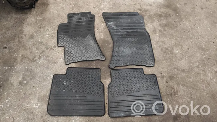 Subaru Legacy Kit tapis de sol auto 