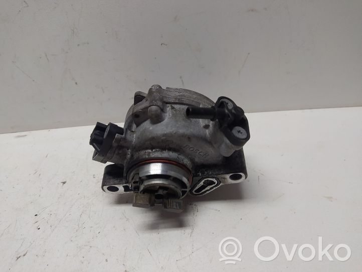 Citroen C4 II Picasso Siurblys vakuumo 9804021880