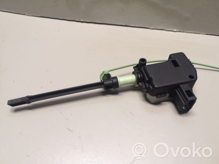 Volvo S60 Motorino del tappo del serbatoio del carburante 86113136