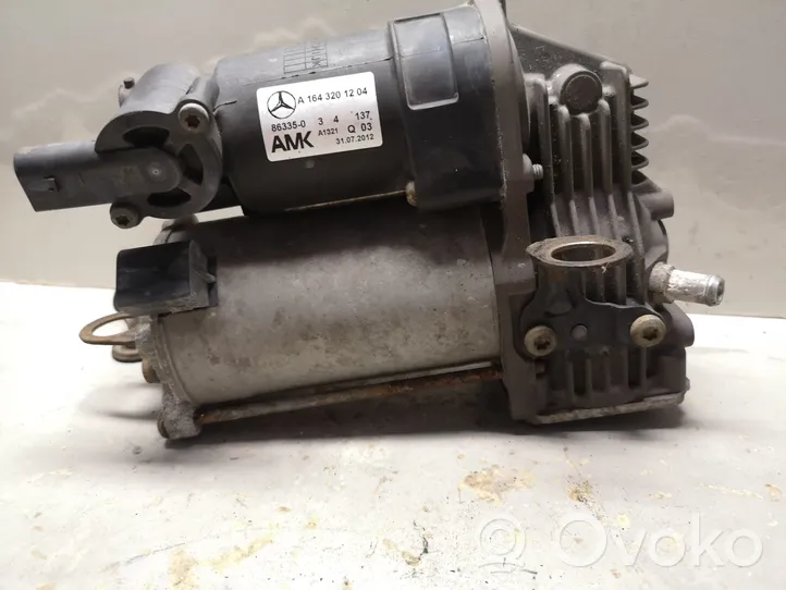 Mercedes-Benz ML W164 Compresseur / pompe à suspension pneumatique A1643201204