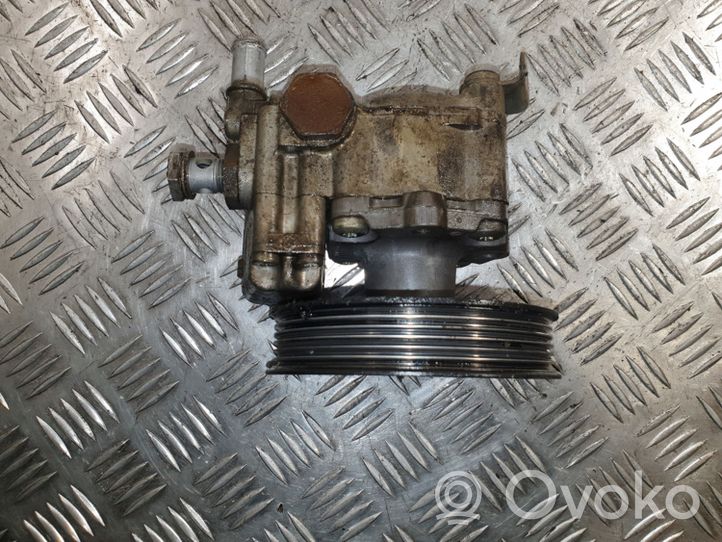 BMW 5 E60 E61 Servopumpe 6780848