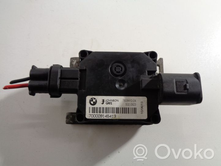 BMW 3 F30 F35 F31 Aušinimo ventiliatoriaus rėlė 7608410