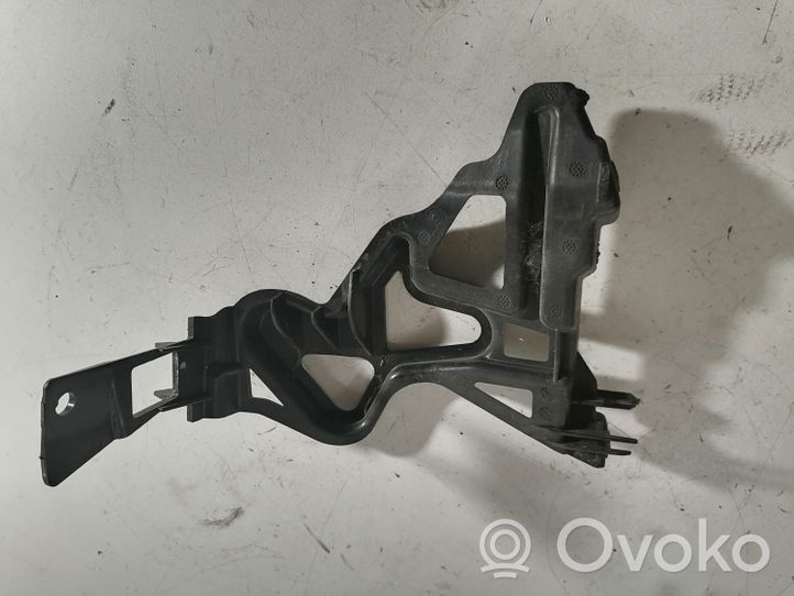 BMW 7 F01 F02 F03 F04 Soporte de montaje del guardabarros 7046351