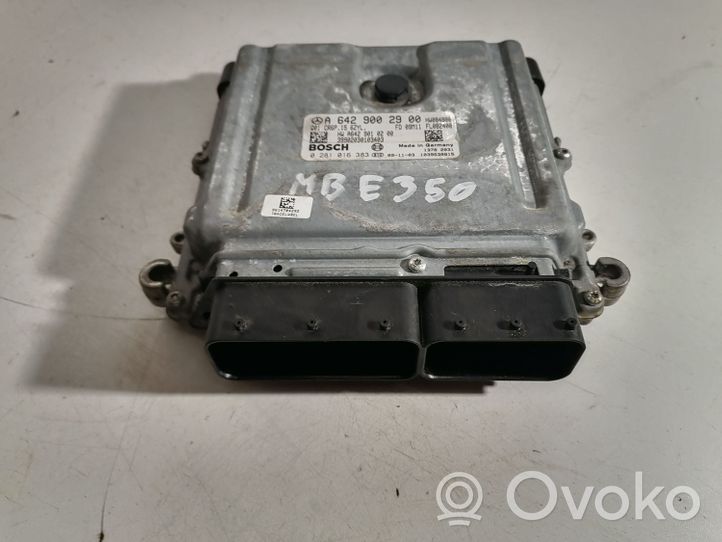 Mercedes-Benz E C207 W207 Dzinēja vadības bloks A6429002900