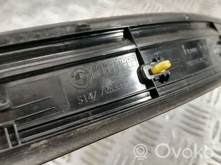 BMW 1 F20 F21 Rivestimento del sottoporta delle minigonne laterali 7263311