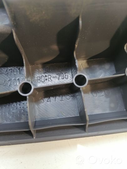 Toyota Prius (XW20) Rivestimento di protezione sottoporta del bagagliaio/baule 64716