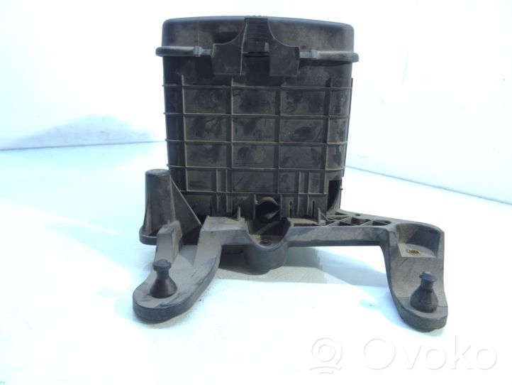 Volkswagen Touran II Vassoio scatola della batteria 1K0915325B