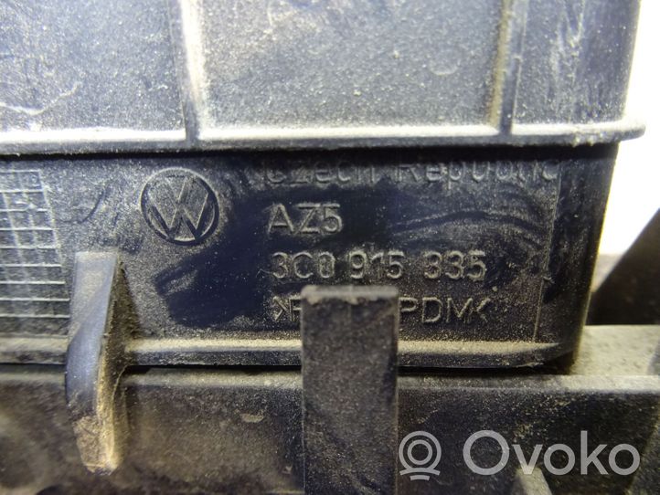 Volkswagen Touran II Vassoio scatola della batteria 1K0915325B