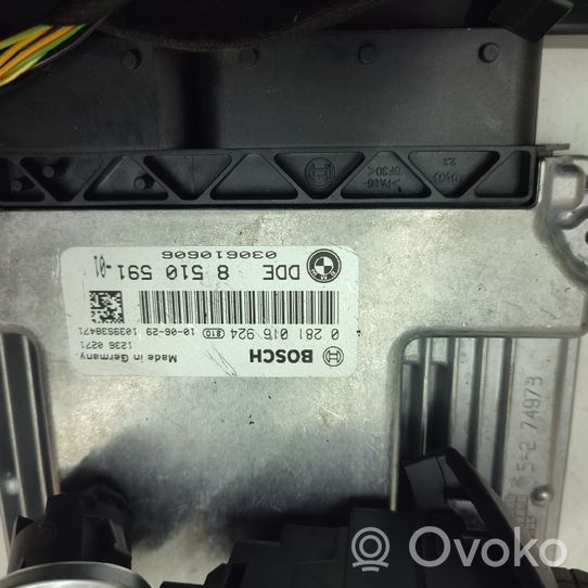 BMW 3 E90 E91 Komputer / Sterownik ECU i komplet kluczy 8510591