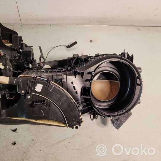 BMW 3 F30 F35 F31 Комплект воздушного узла салона 9296822