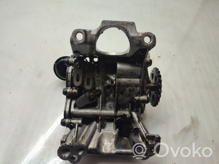 BMW 3 F30 F35 F31 Oil pump 8513756