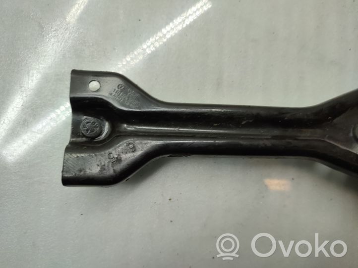 Volkswagen Touran II Staffa del pannello di supporto del radiatore 1T0805567A