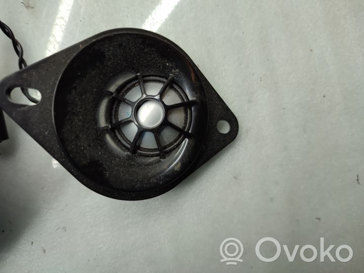 BMW 3 F30 F35 F31 Głośnik wysokotonowy drzwi tylnych 9226358