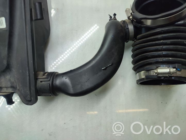 BMW 3 F30 F35 F31 Część rury dolotu powietrza 8575040