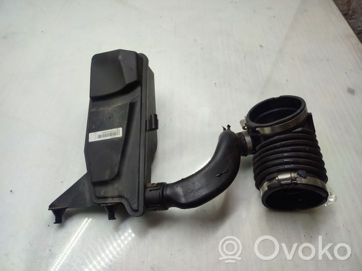 BMW 3 F30 F35 F31 Część rury dolotu powietrza 8575040