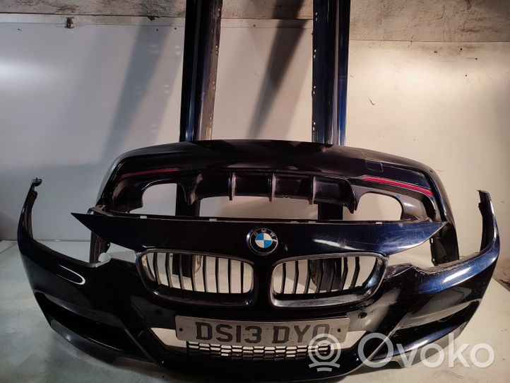 BMW 3 F30 F35 F31 Bamperių komplektas 8065831