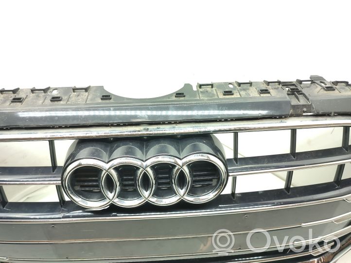 Audi A4 S4 B9 8W Maskownica / Grill / Atrapa górna chłodnicy 8W0853651DF