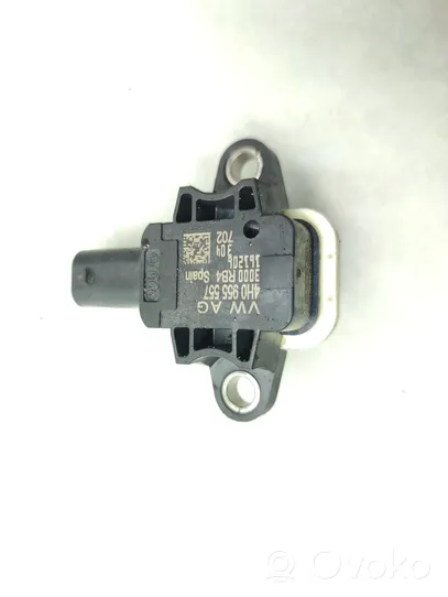 Audi A1 Airbag deployment crash/impact sensor 4H0955557