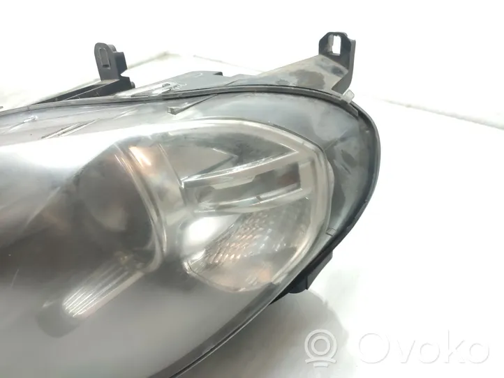 BMW X5 E70 Lampa przednia 7221893