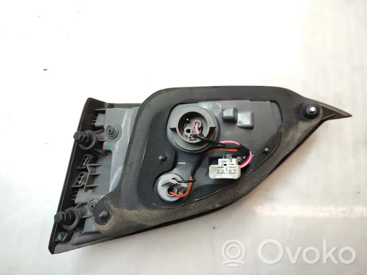 Hyundai i30 Lampy tylnej klapy bagażnika 92403A62