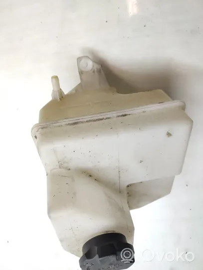 Hyundai i30 Coolant expansion tank/reservoir 