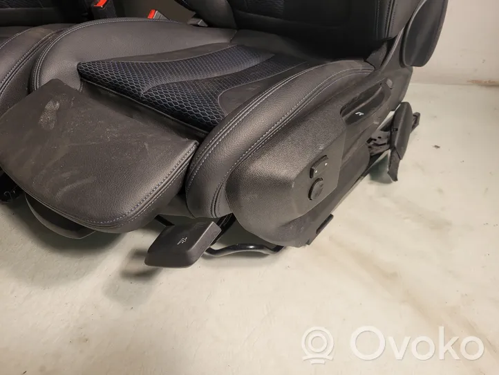 BMW X2 F39 Kit intérieur 