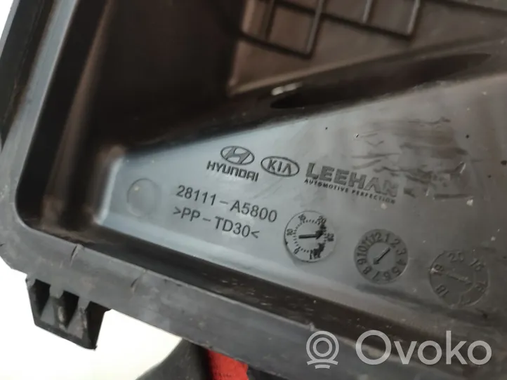 Hyundai i30 Boîtier de filtre à air 28111A5800