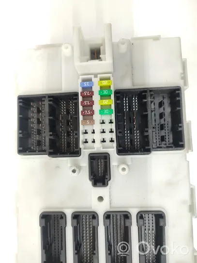 BMW 4 F32 F33 Modulo di controllo del corpo centrale 9352861