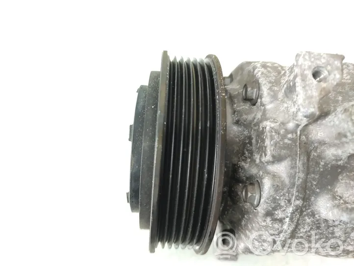 BMW 4 F32 F33 Compressore aria condizionata (A/C) (pompa) 9330831