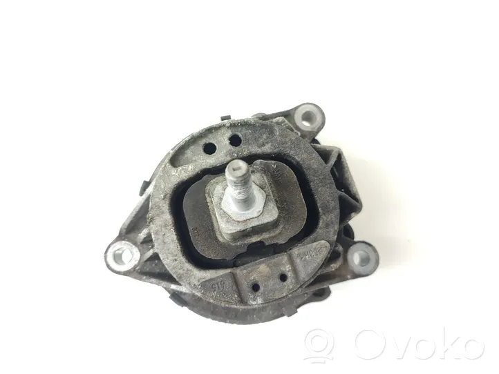 BMW 4 F32 F33 Dzinēja spilvens 6856405