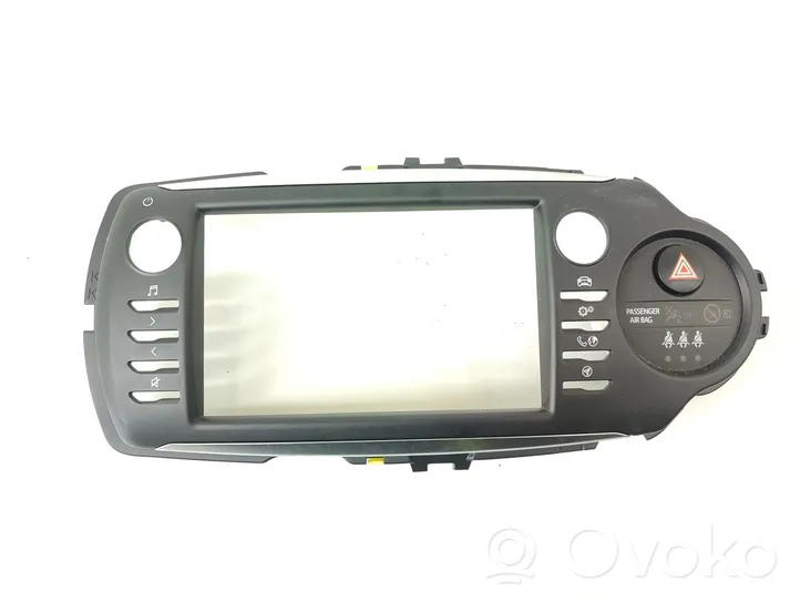 Toyota Yaris Cadre, panneau d'unité radio / GPS 864510D060