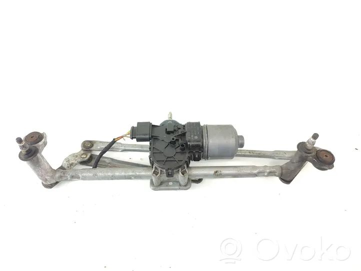 Volkswagen Polo V 6R Front wiper linkage and motor 0390241567