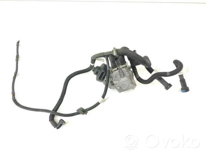 BMW 3 F30 F35 F31 Fuel injection high pressure pump 0445010517