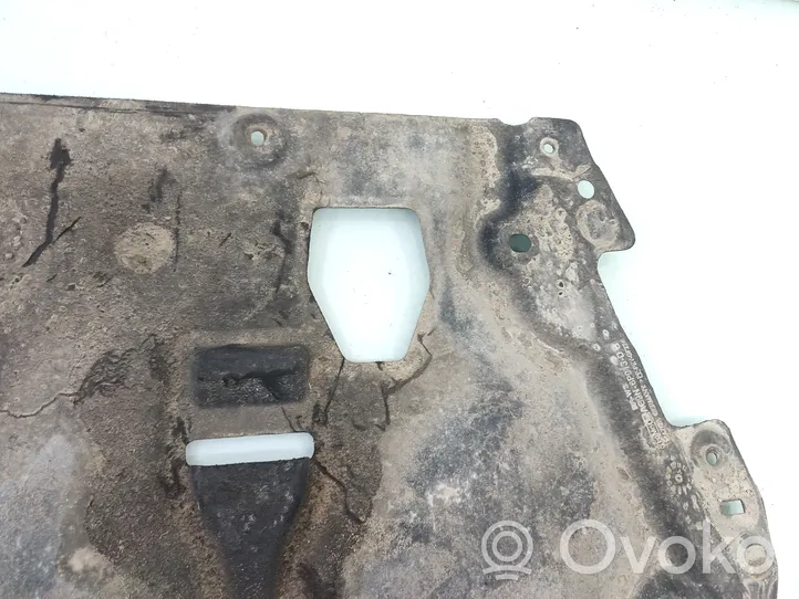 Volvo V70 Engine splash shield/under tray AG9N6P013DB