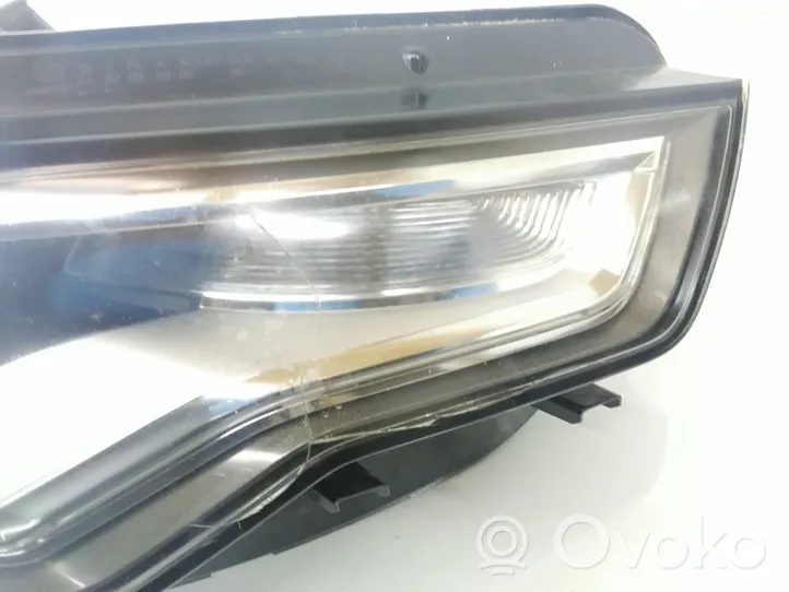 Audi A6 S6 C7 4G Lampa przednia 4G0941006C