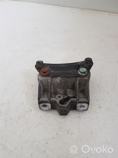 Volkswagen Golf V Supporto di montaggio scatola del cambio 1K019911