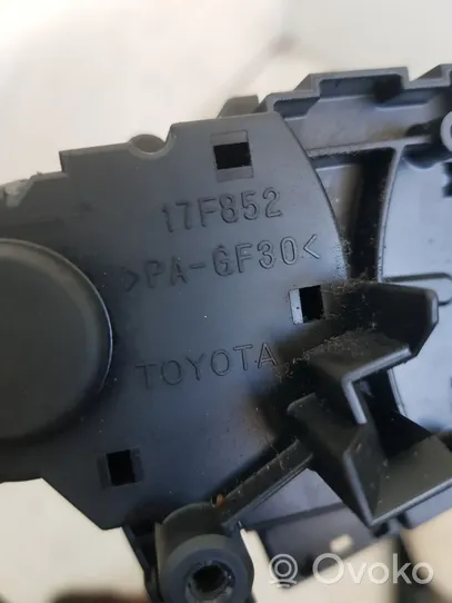 Toyota Auris E180 Leva indicatori 17F849